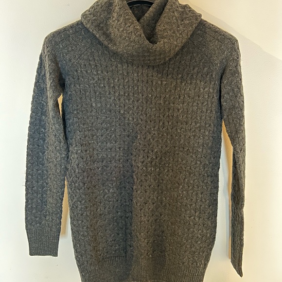 Twik Knitted sweater. XSmall. Charcoal. - Picture 1 of 3